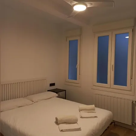 Mbe The Uefa Europa League Junto A San Mames Apartment *